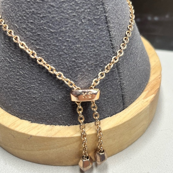 KENDRA SCOTT Elaina Rose Gold Mother of Pearl  Adjustable Chain Bracelet - Picture 4 of 4